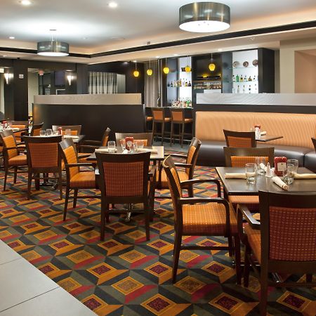 Holiday Inn Columbus-Hilliard By Ihg New Rome Ristorante foto