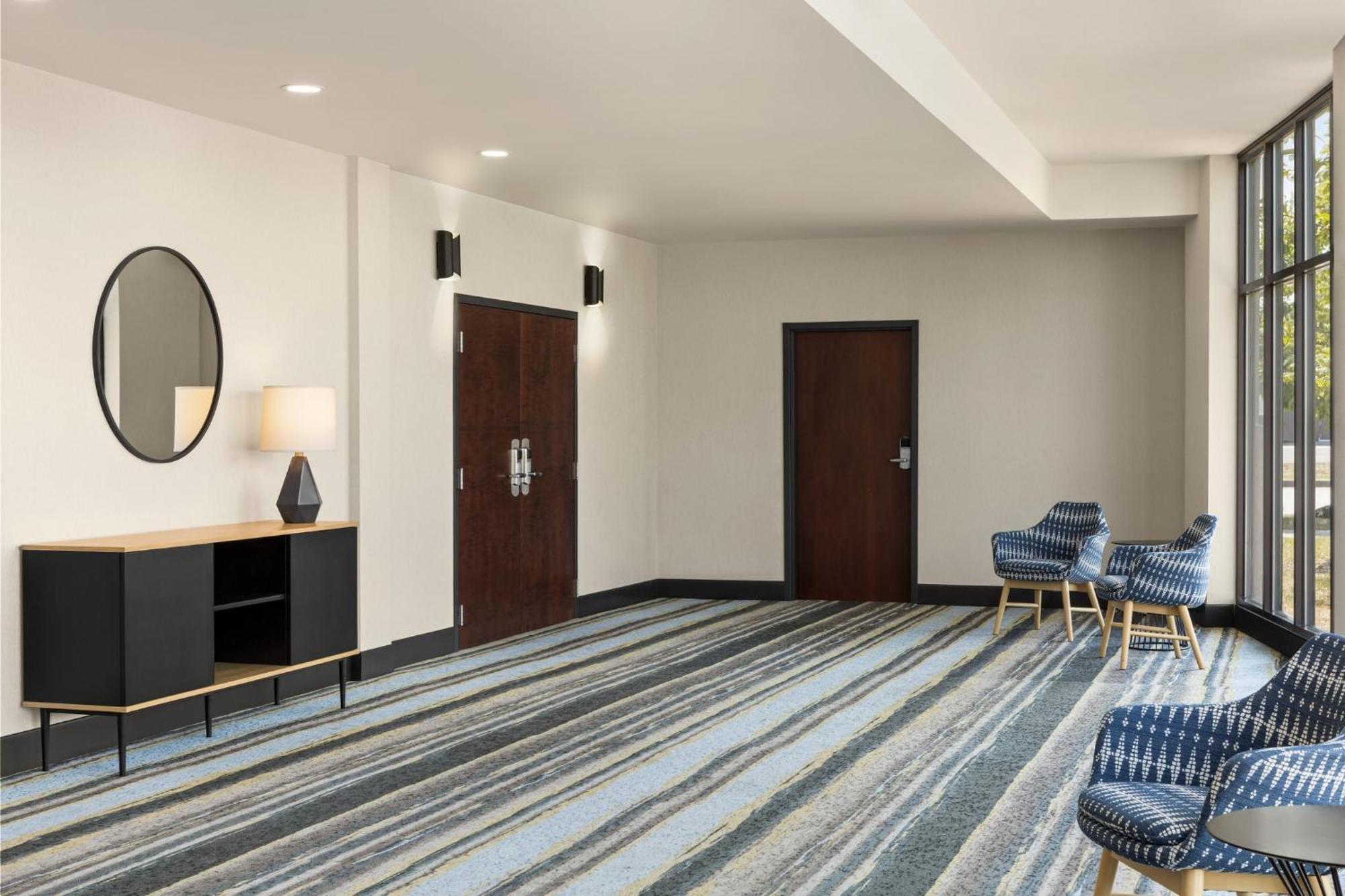 Holiday Inn Columbus-Hilliard By Ihg New Rome Esterno foto