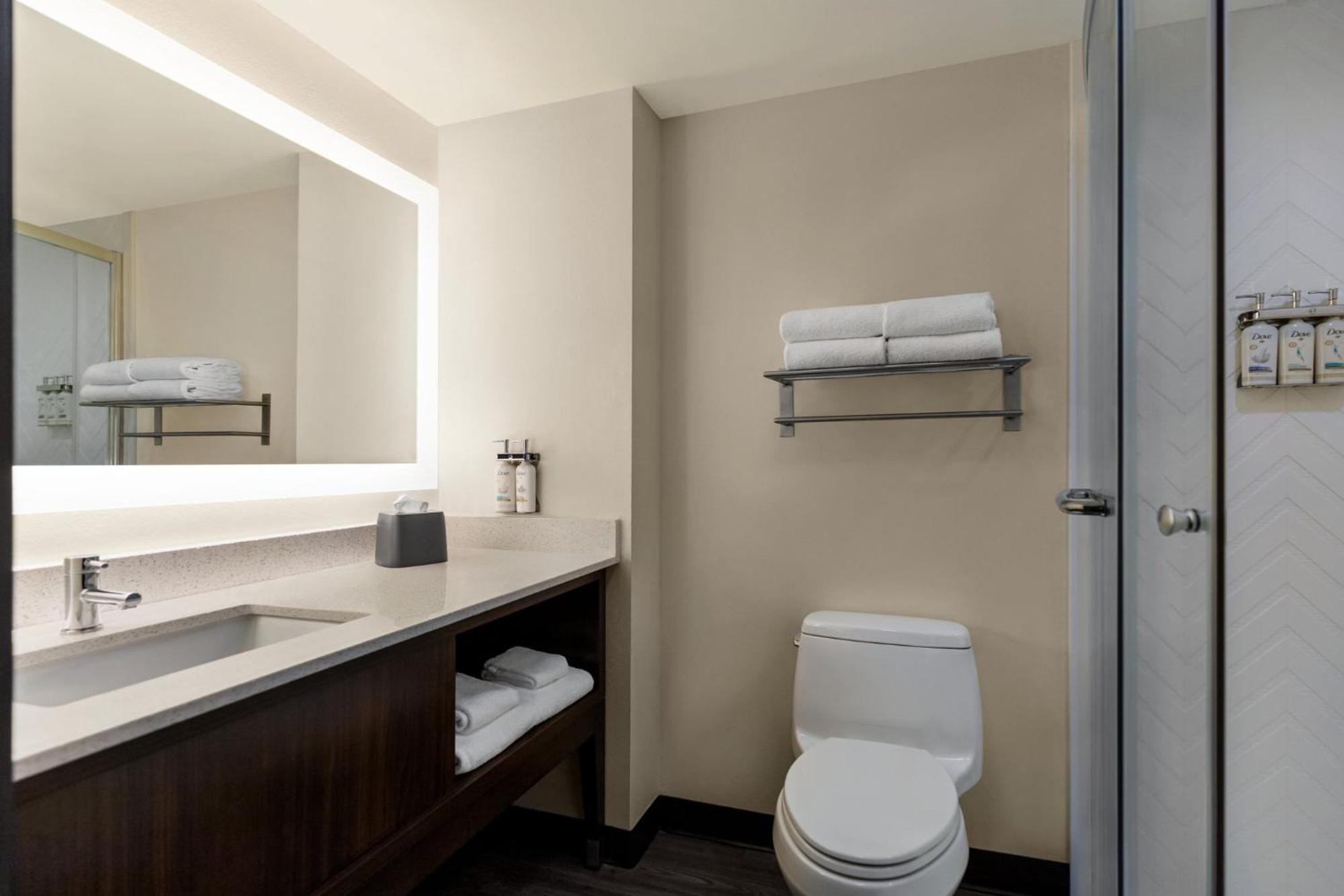 Holiday Inn Columbus-Hilliard By Ihg New Rome Esterno foto